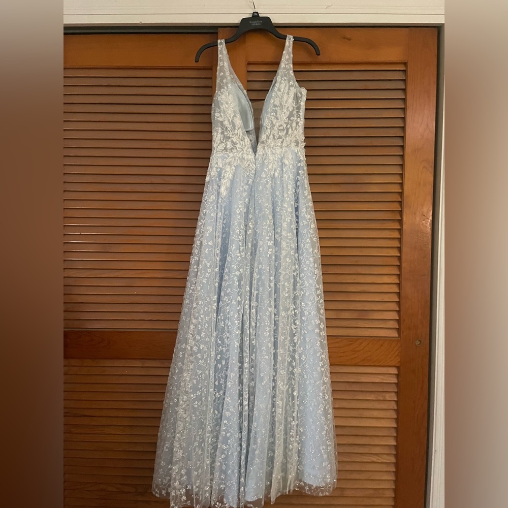 Size 8 Jovani Prom Dress
